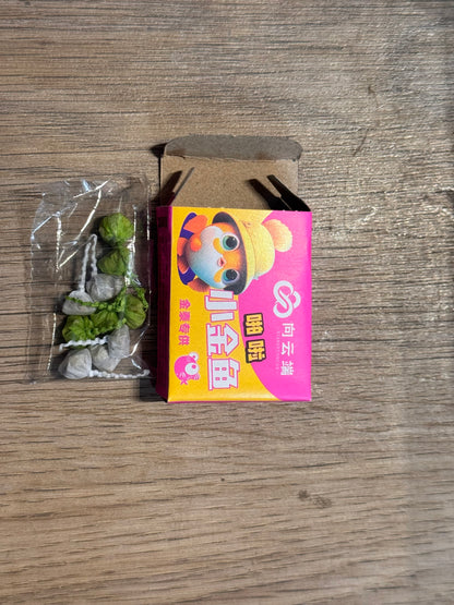 小金鱼12大盒 一盒15元